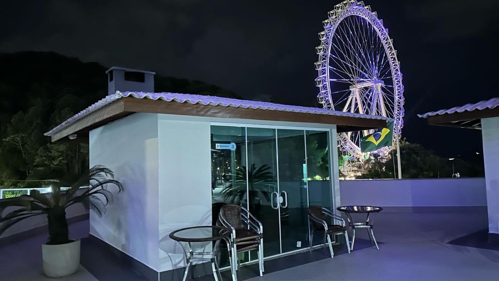 Flat Dubai - Frente Roda Gigante - Piscina Frente Mar - Excepcional Apartamento *