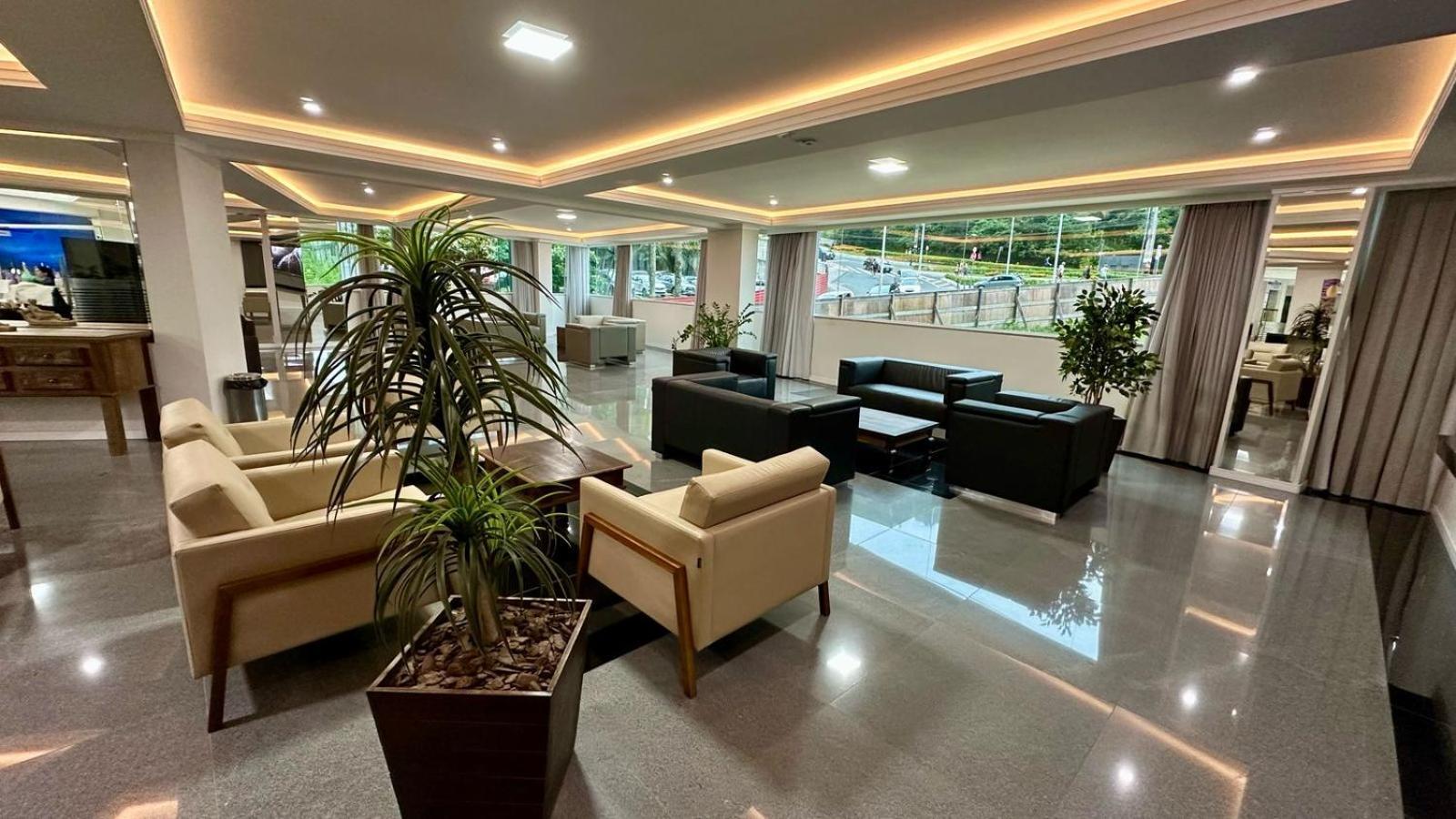 Apartamento Flat Dubai - Frente Roda Gigante - Piscina Frente Mar - Excepcional Balneário Camboriú