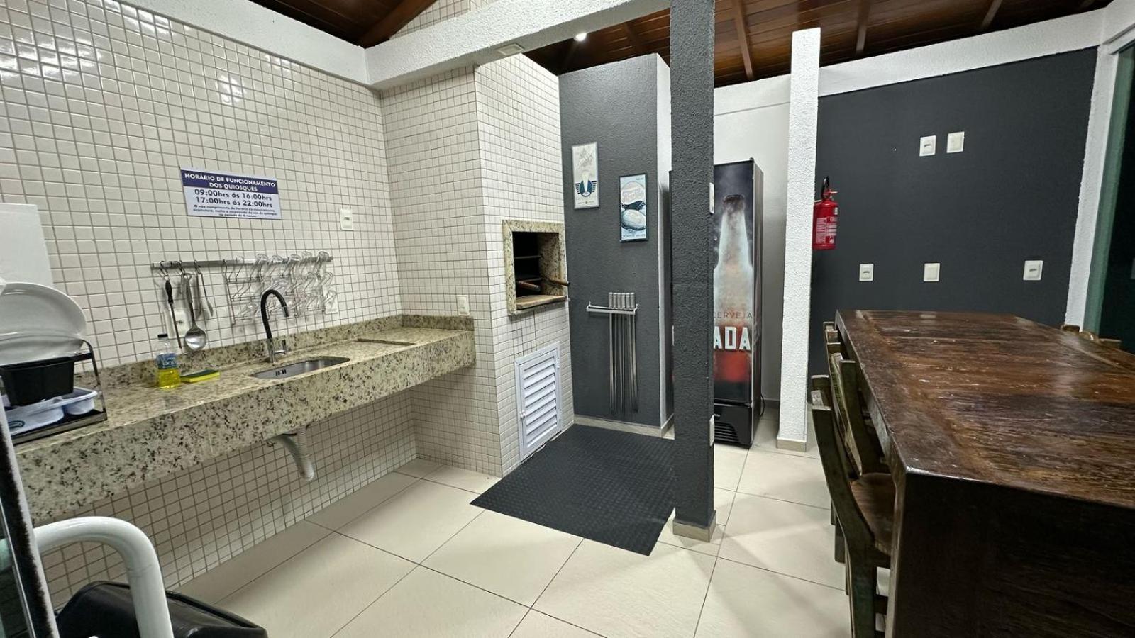 Apartamento Flat Dubai - Frente Roda Gigante - Piscina Frente Mar - Excepcional *