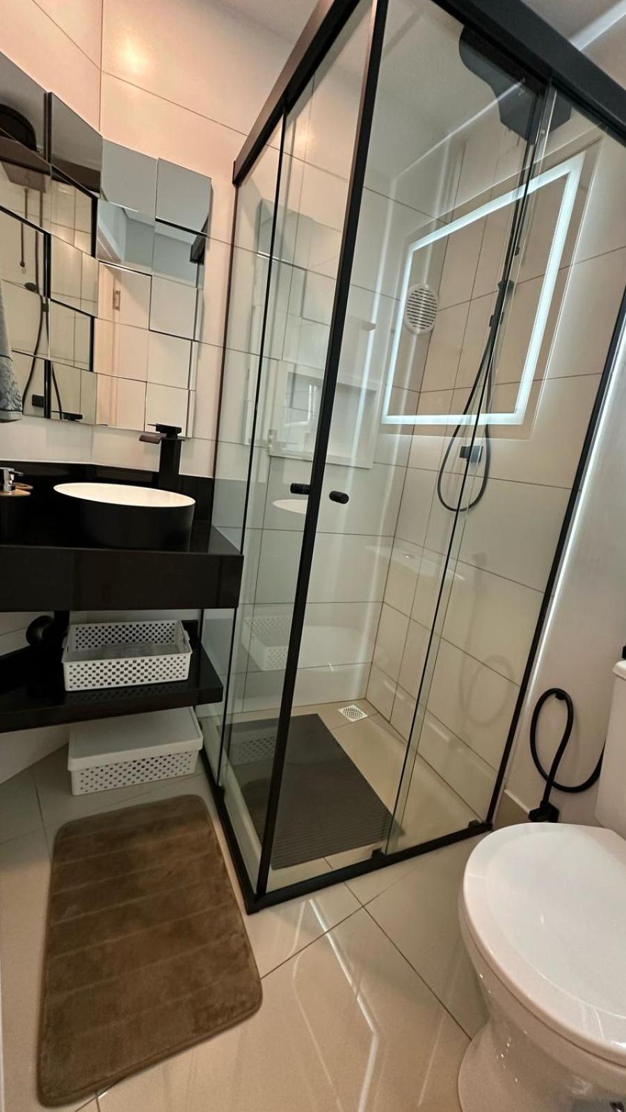 Flat Dubai - Frente Roda Gigante - Piscina Frente Mar - Excepcional *